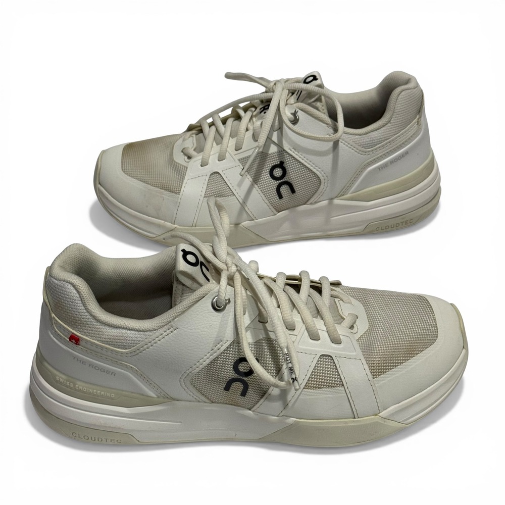 ON On Clouds The Roger Clubhouse Pro Sneakers, White Ice, Size 9 Womens